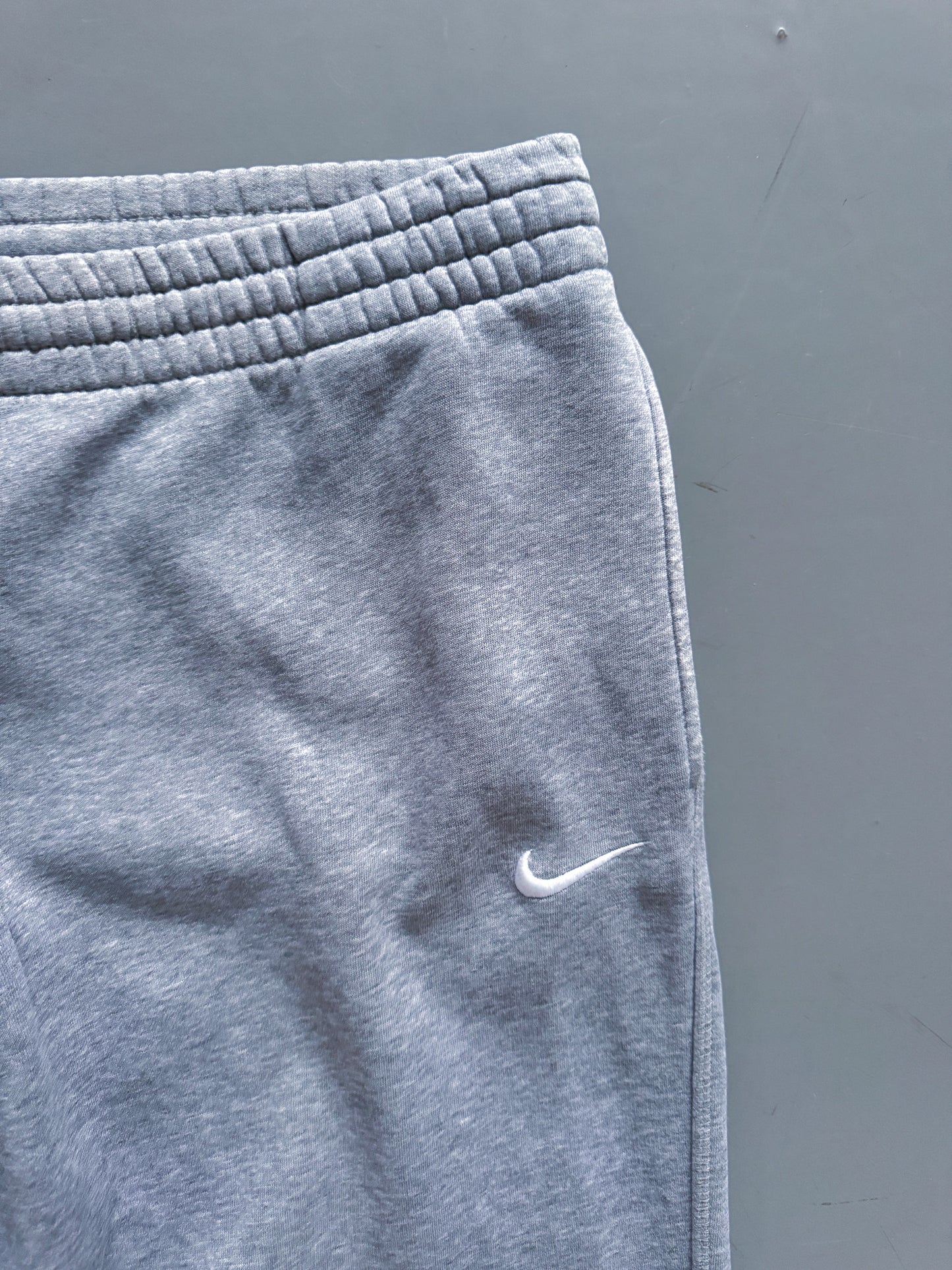 Nike Vintage Sweatpants | L