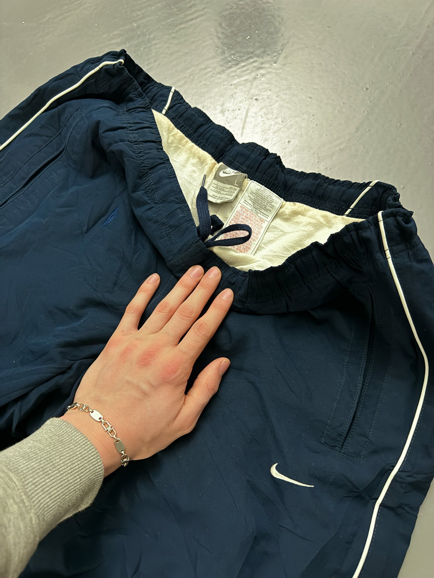 Nike Vintage Trackpants | L