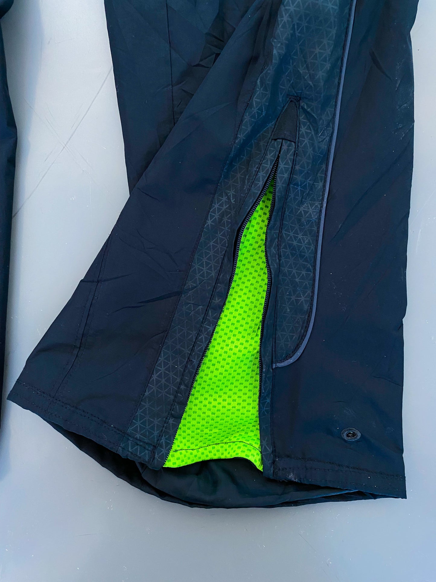 Nike *SHOX* Vintage Trackpants | M
