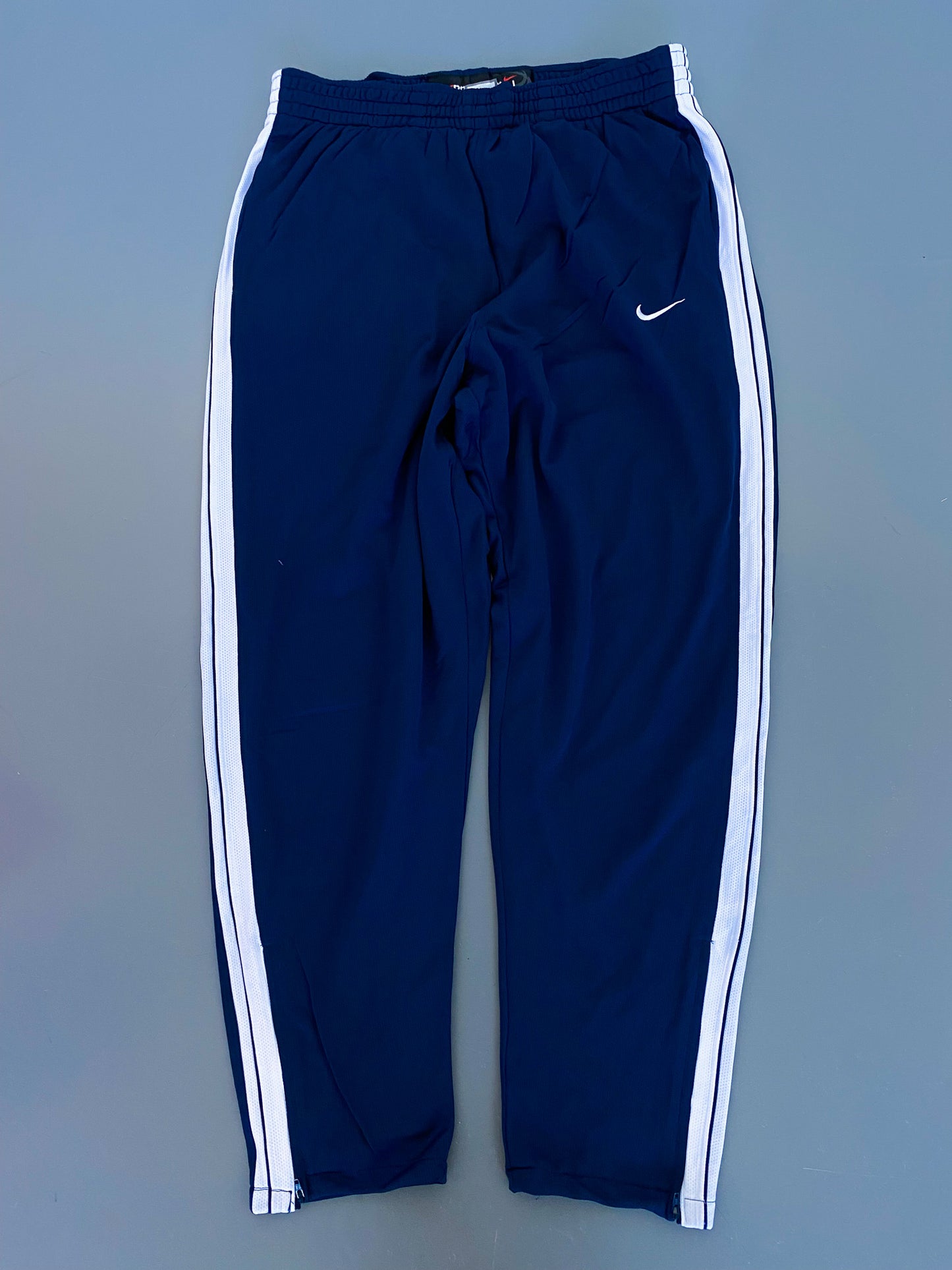 Nike Vintage Trackpants | L