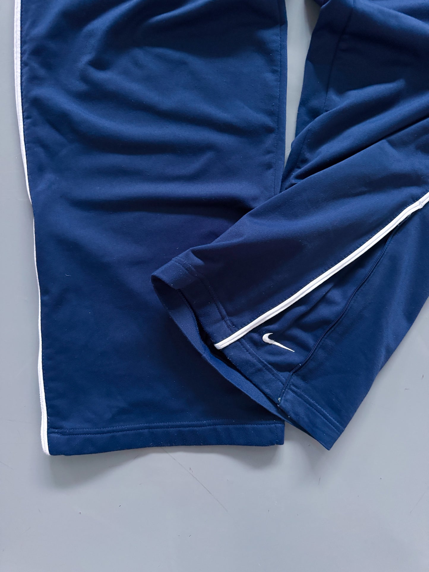Nike Vintage *PREMIUM* Trackpants | L