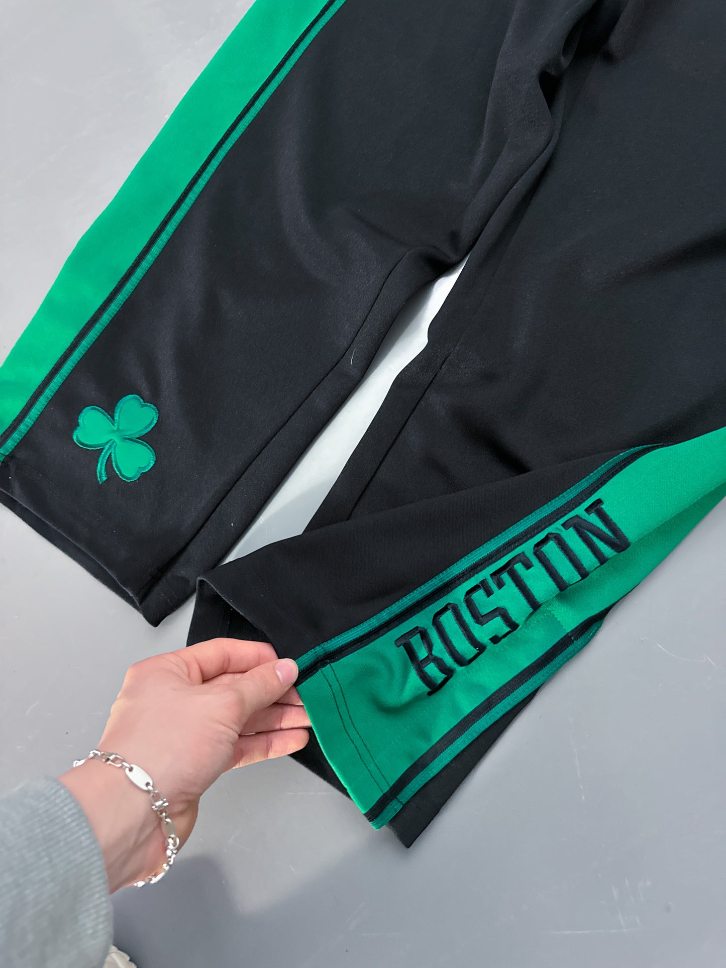 Nike x Celtics Vintage Trackpants | L