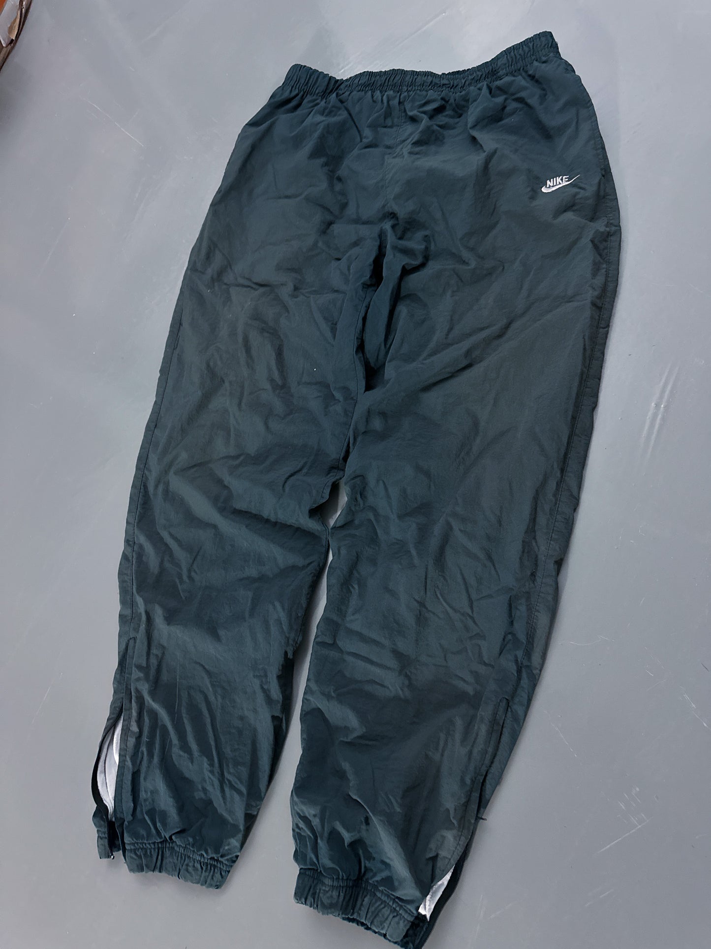 Nike Vintage Trackpants | L