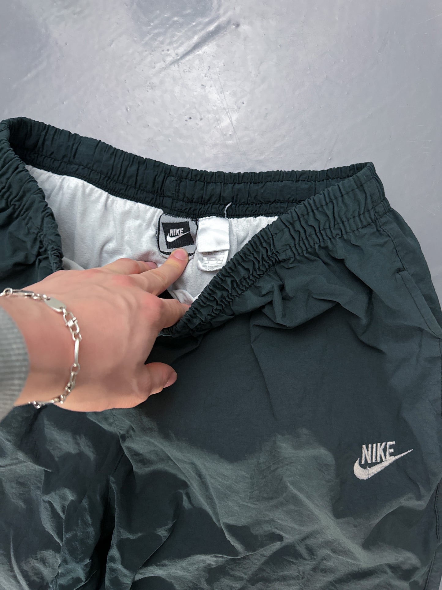 Nike Vintage Trackpants | L