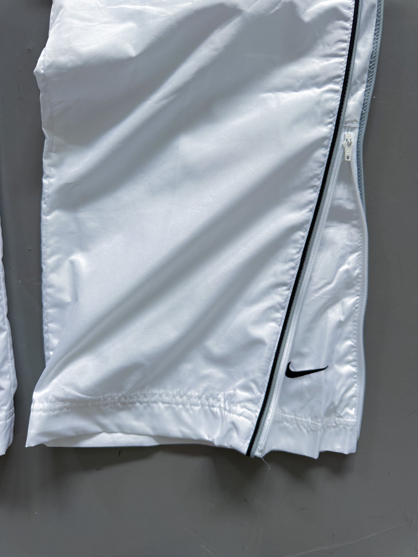 Nike Vintage *PREMIUM* Trackpants | L