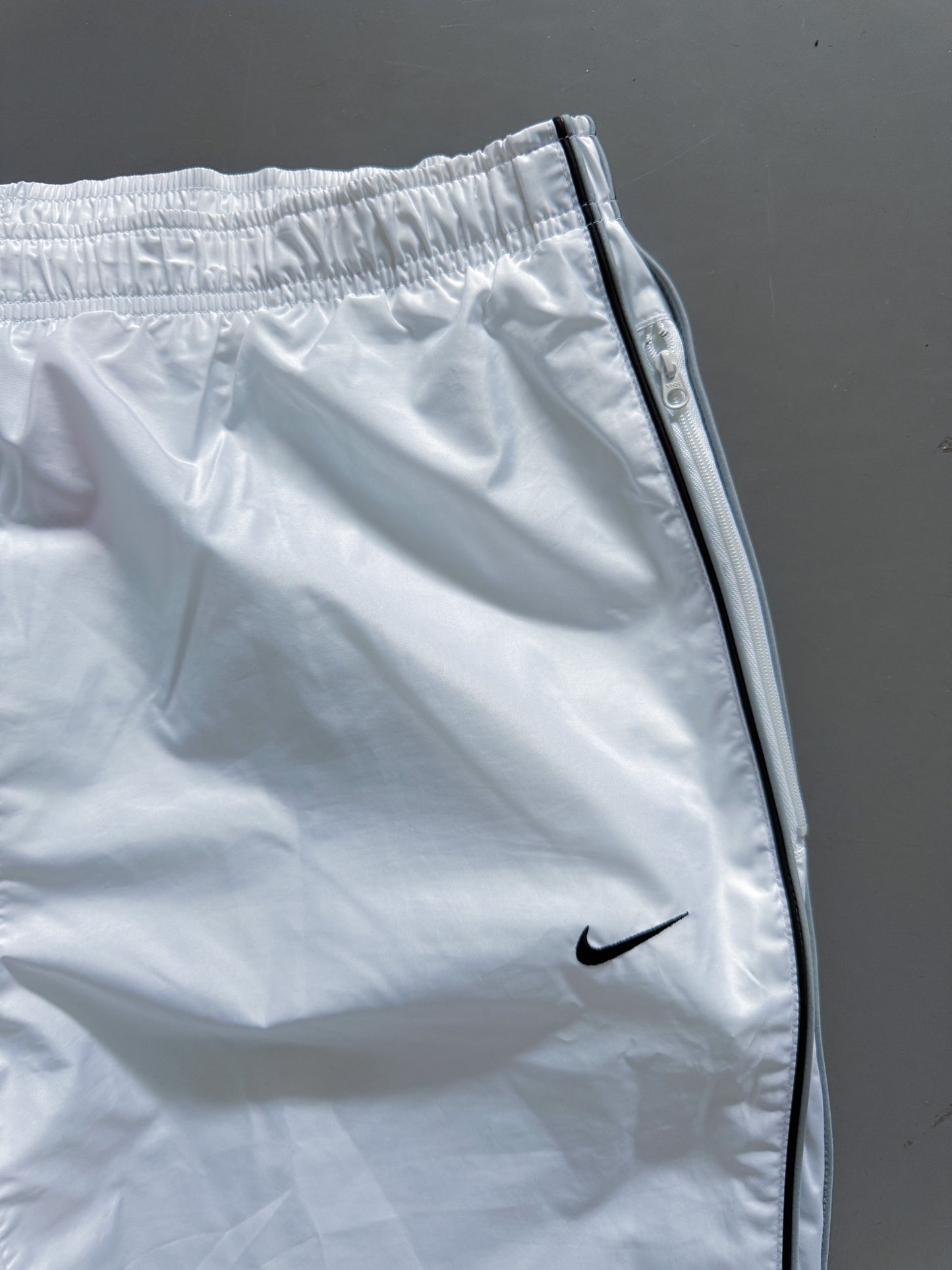 Nike Vintage *PREMIUM* Trackpants | L