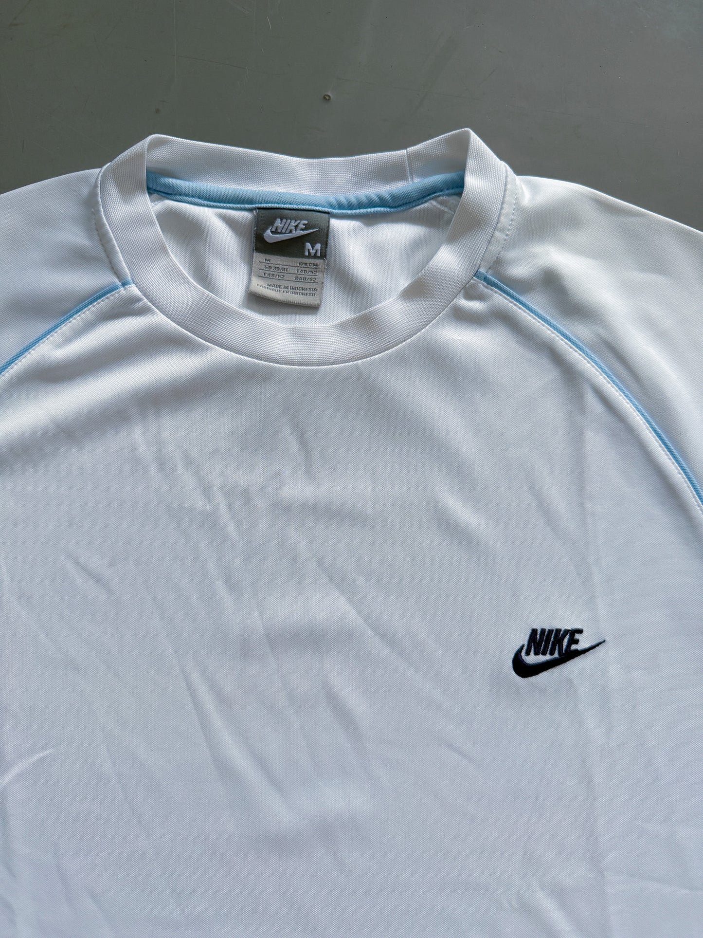 Vintage Nike T-Shirt | M