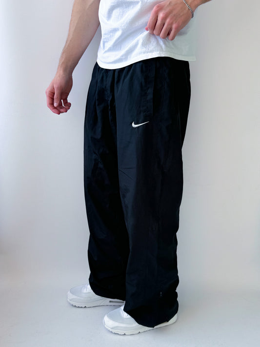 Nike Vintage Trackpants | L
