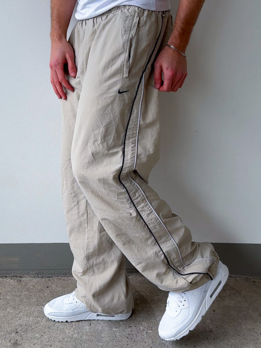 Nike Vintage Trackpants | L