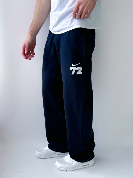 Nike Vintage Sweatpants | M