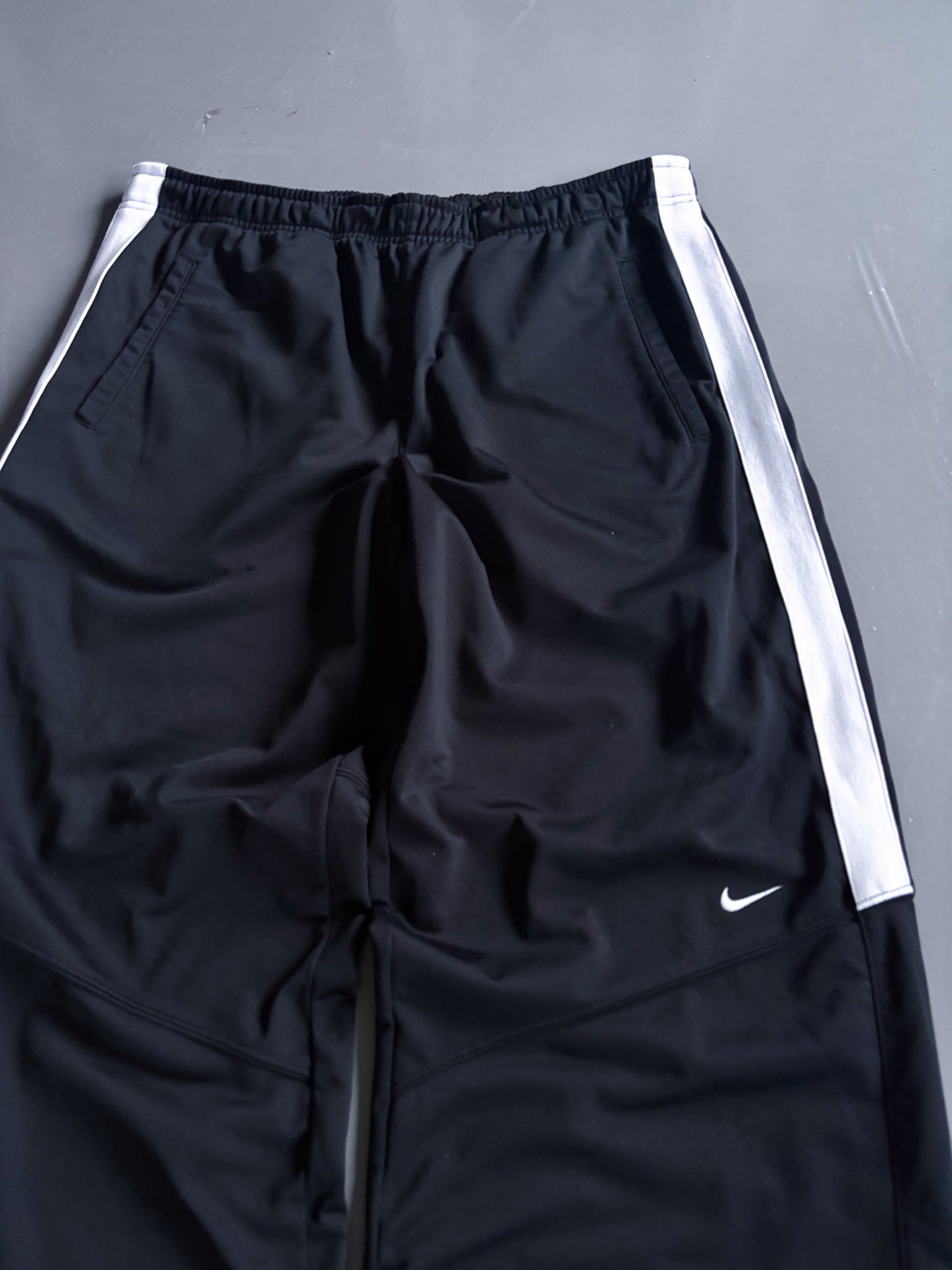 Nike Vintage Trackpants | XL