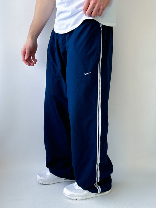 Nike Vintage Trackpants |  XL