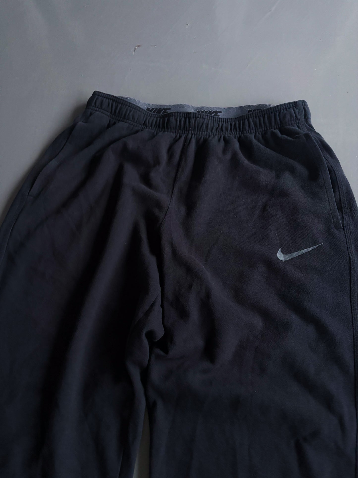 Nike Vintage Sweatpants | XL