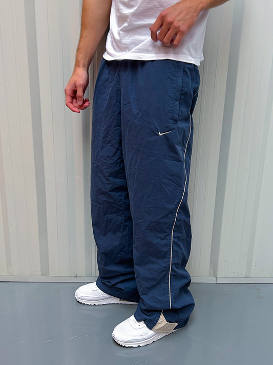 Nike Vintage Trackpants | L