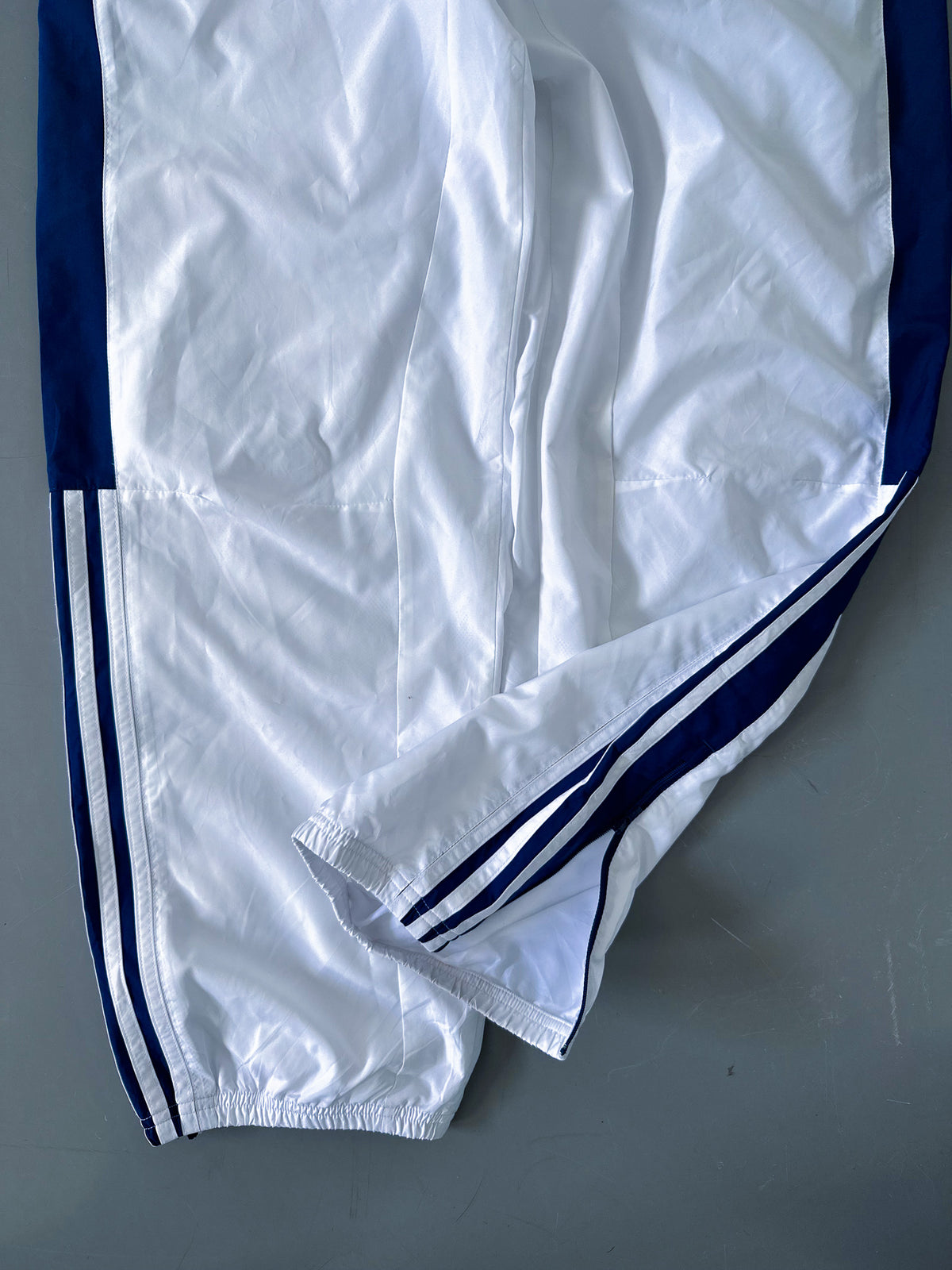 Adidas Vintage Trackpants | M