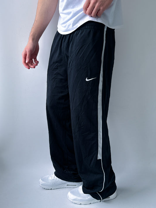Nike Vintage Trackpants | L