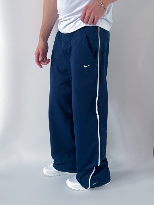 Nike Vintage *PREMIUM* Trackpants | M
