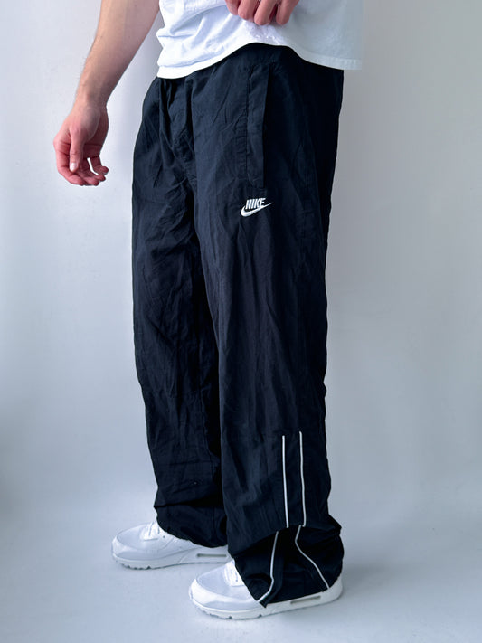 Nike Vintage Trackpants | L