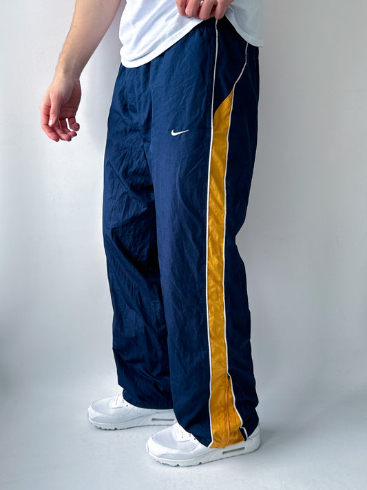 Nike Vintage Trackpants | M