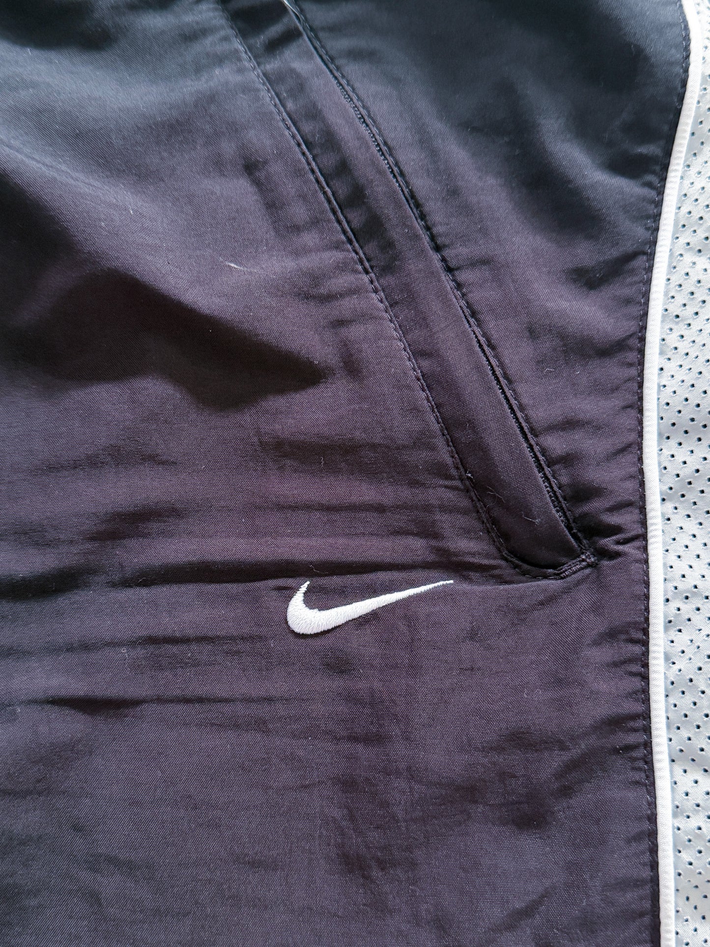 Vintage Nike Shorts | L