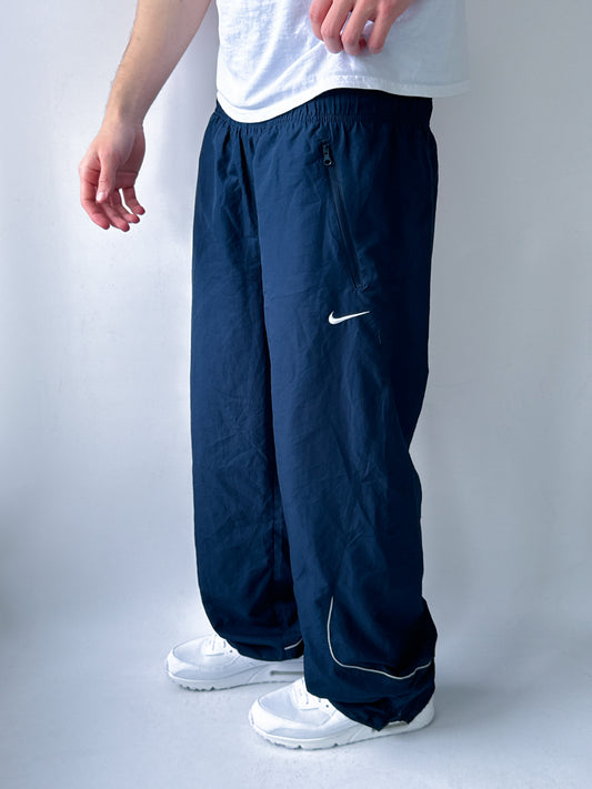 Nike Vintage Trackpants | M