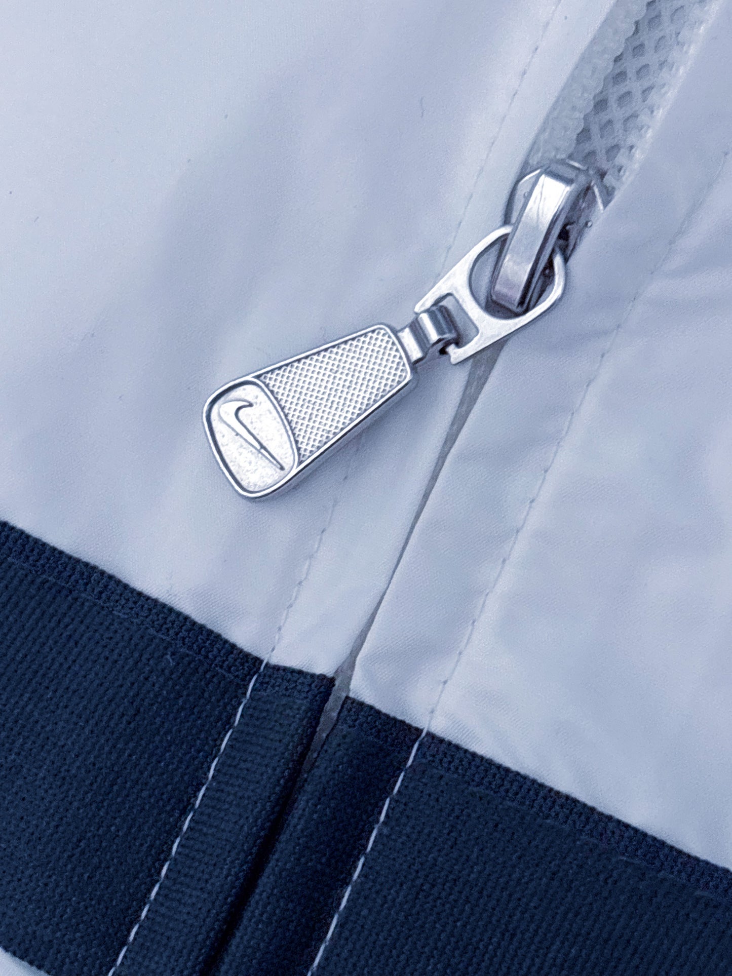 Nike Vintage *PREMIUM* Trackjacket | M