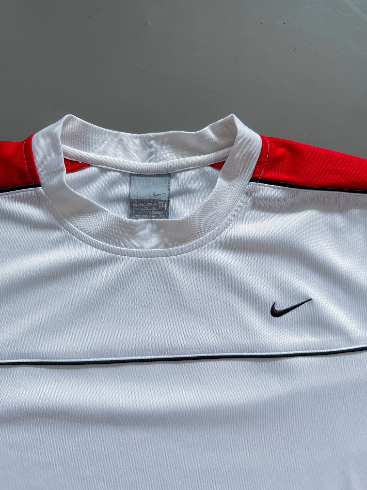 Vintage Nike T-Shirt | L