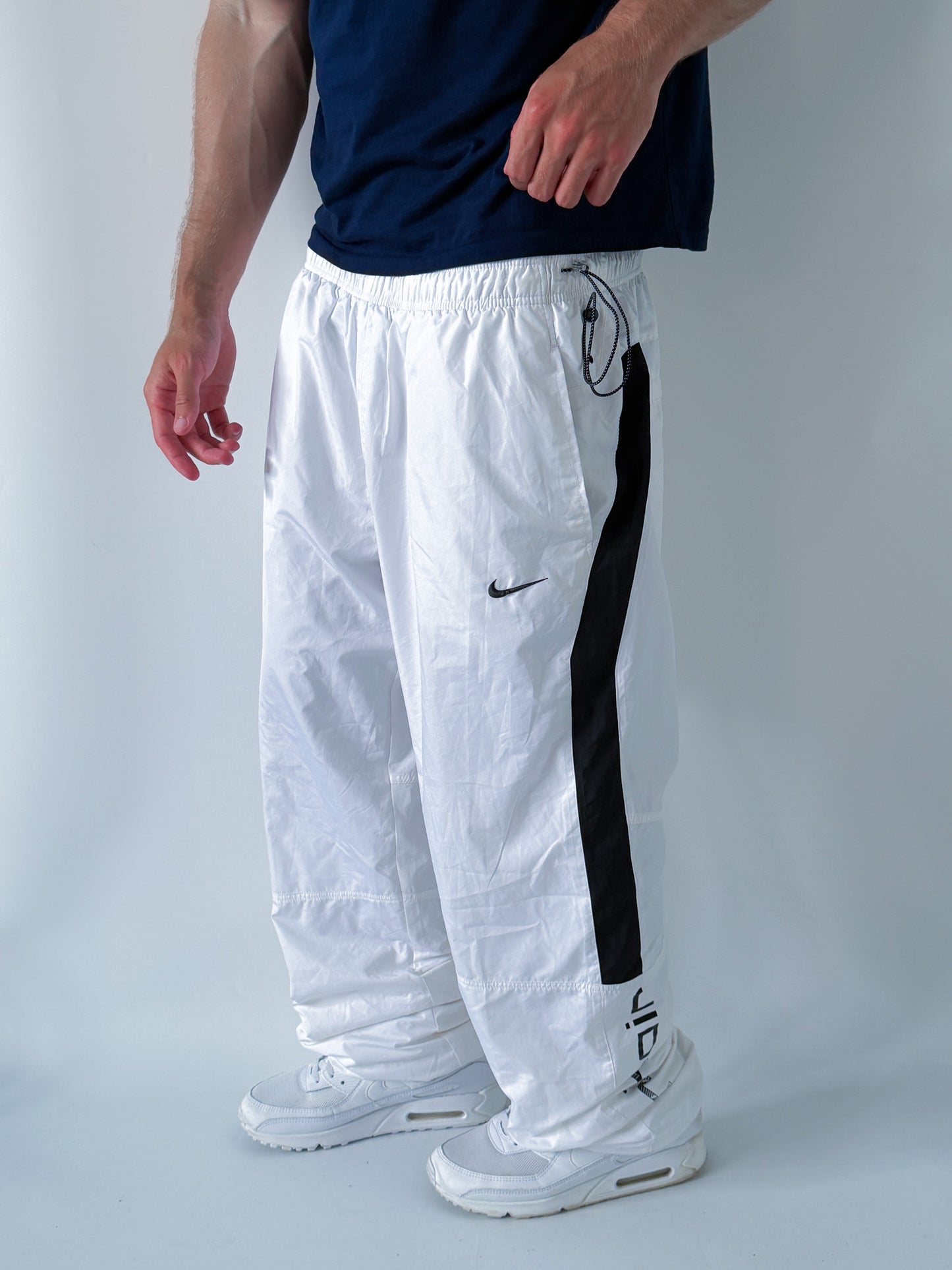 Nike Air Vintage Trackpants | L