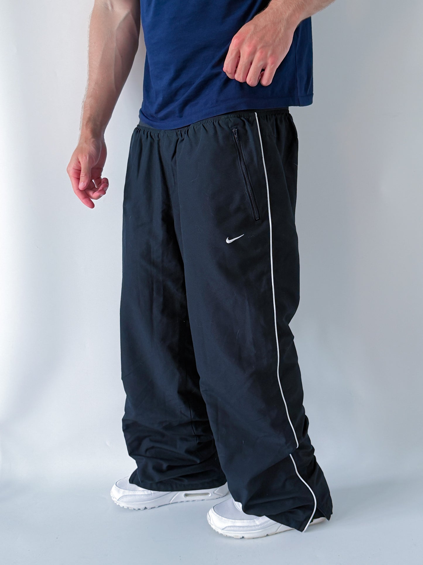 Nike Vintage Trackpants | L