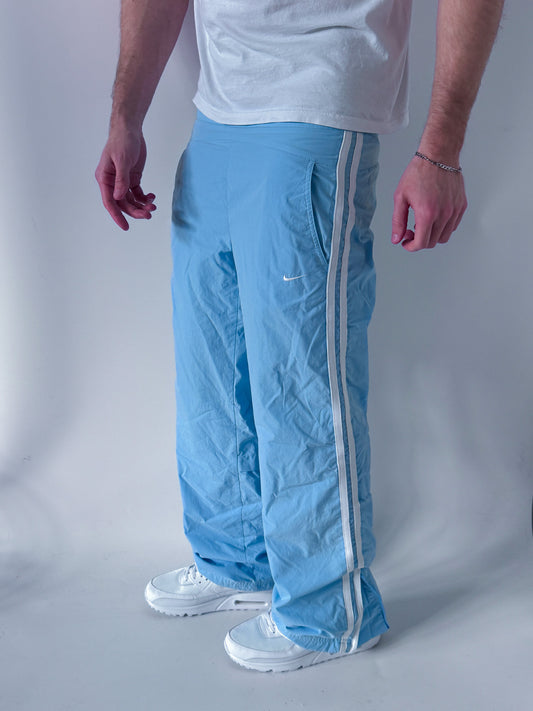Nike Vintage *Babyblue* Trackpants | S