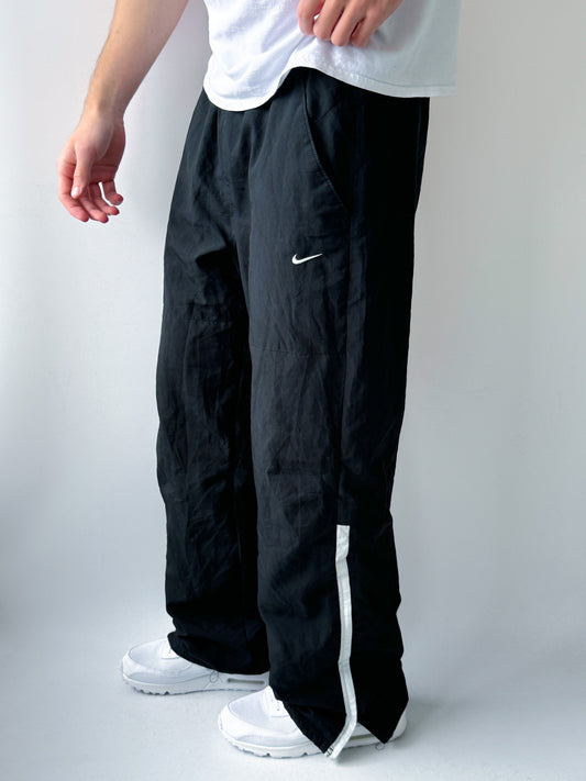 Nike Vintage Trackpants | M