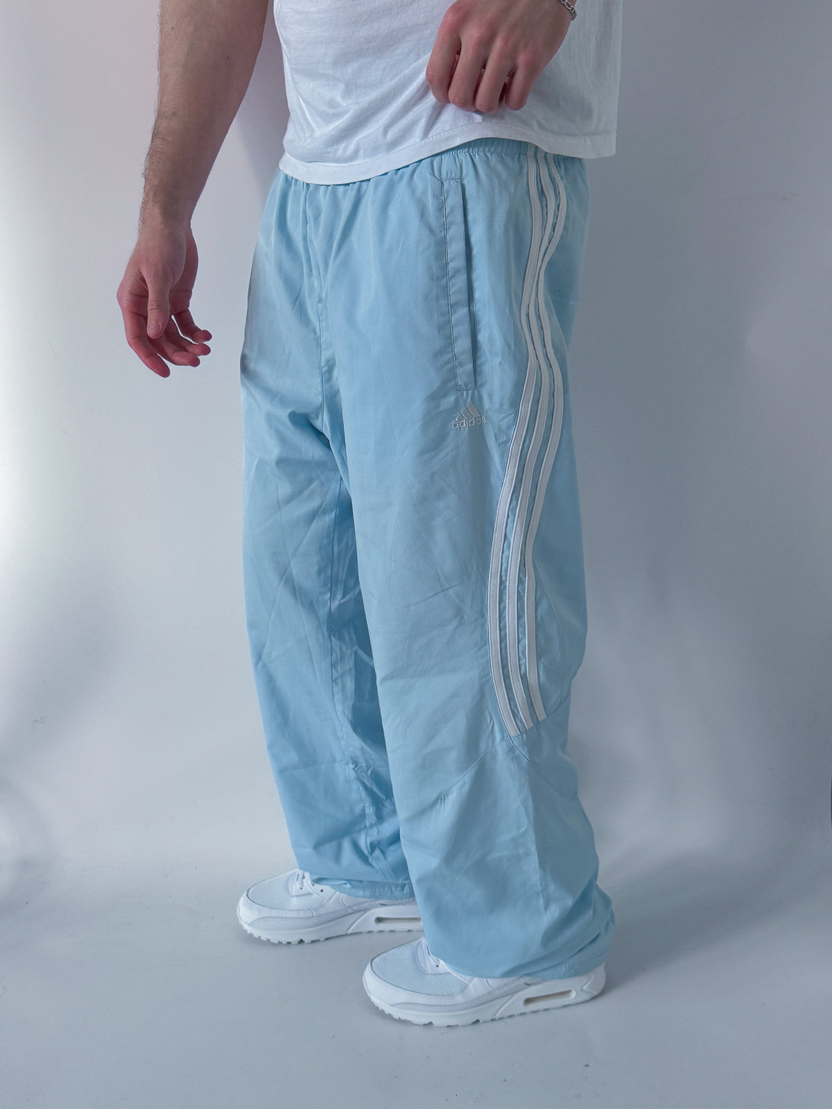 Adidas Vintage *Babyblue* Trackpants | S