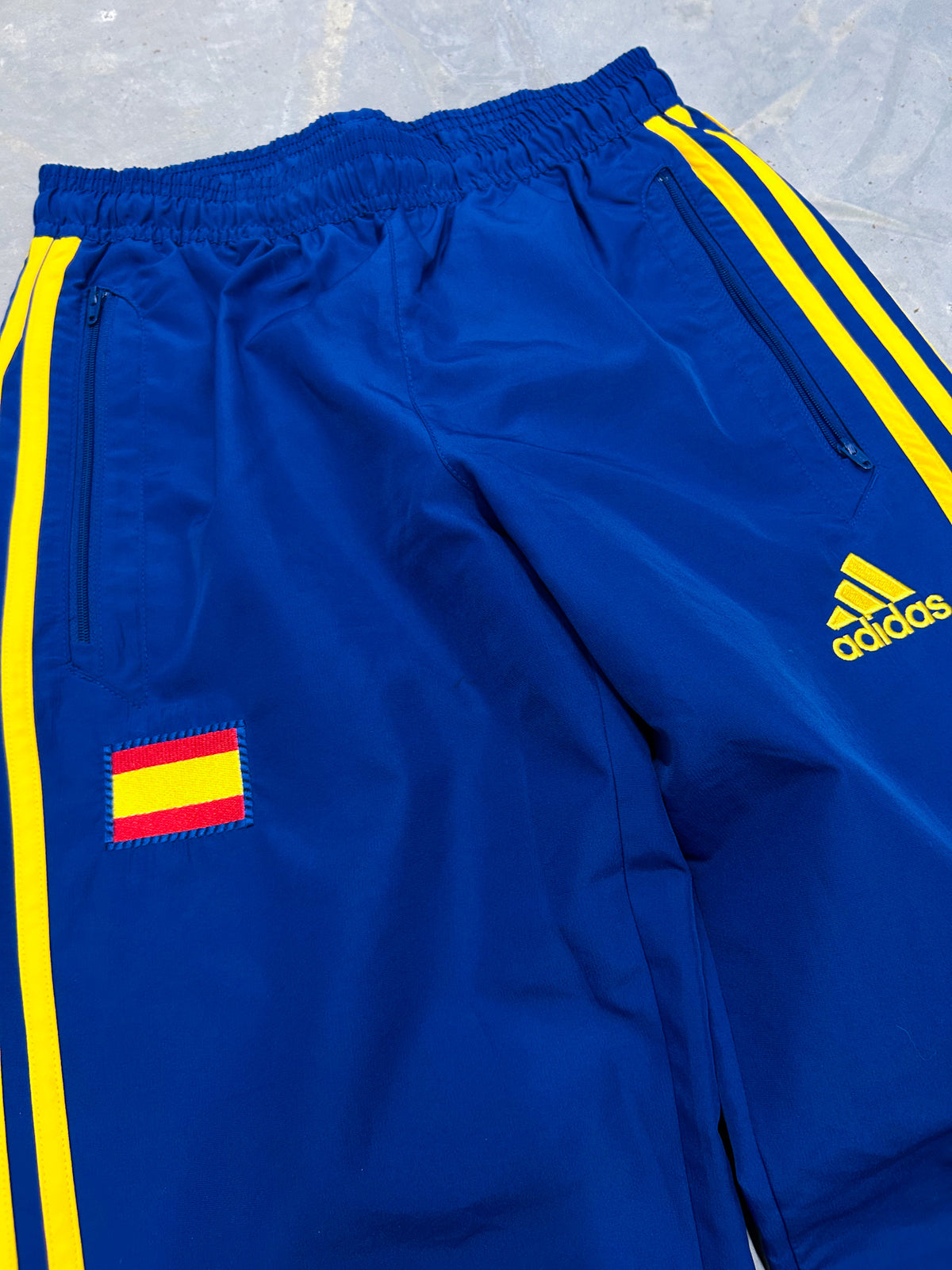 Adidas x Spanien Vintage Trackpants | S