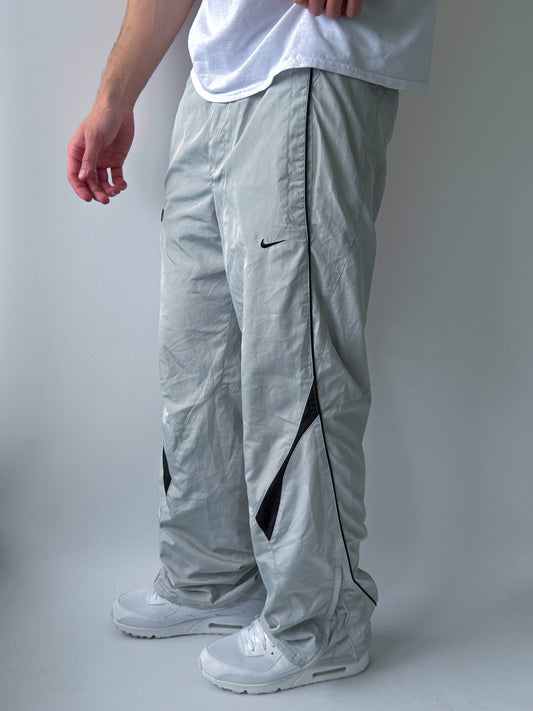 Nike *SHOX* Vintage Trackpants | S