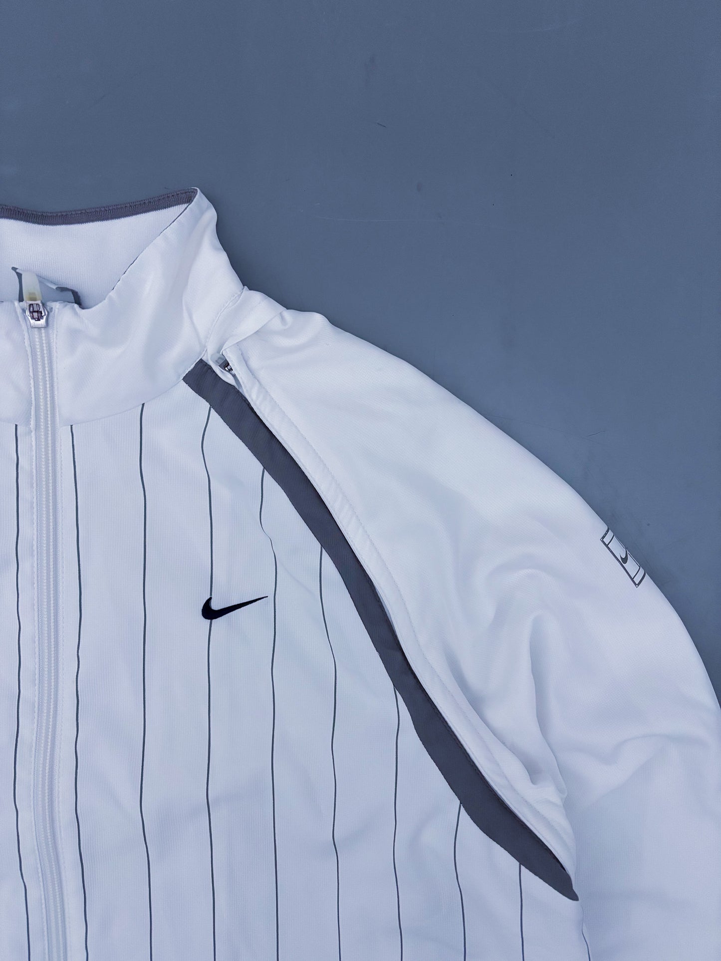 Nike Vintage *PINSTRIPE* Trackjacket | L