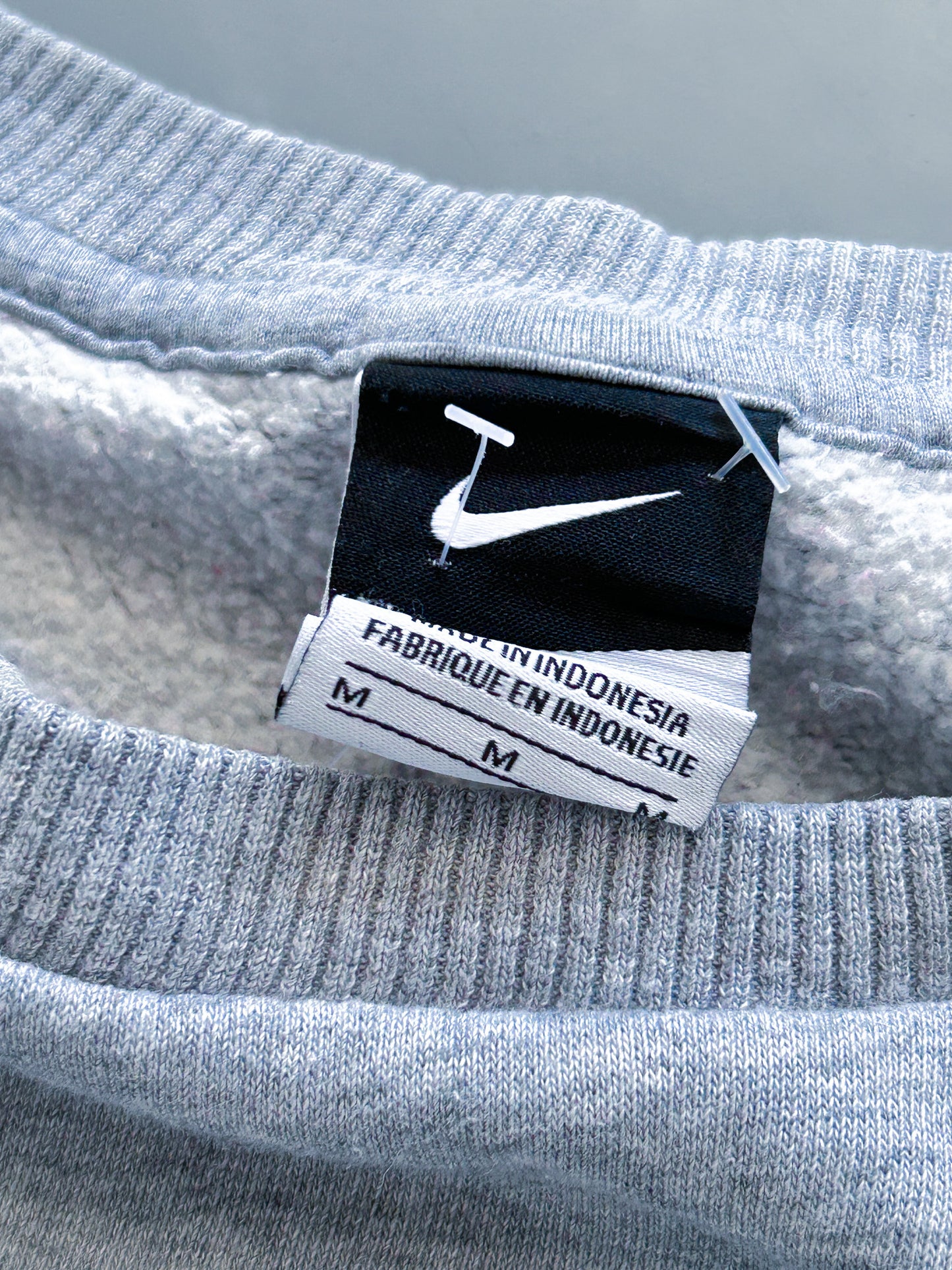 Nike Vintage Pullover | M