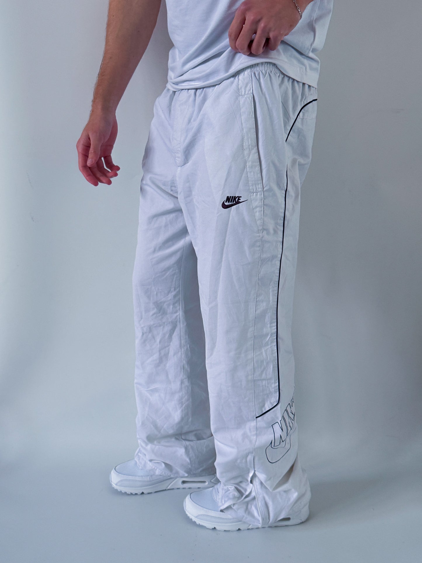 Nike Vintage Trackpants | L