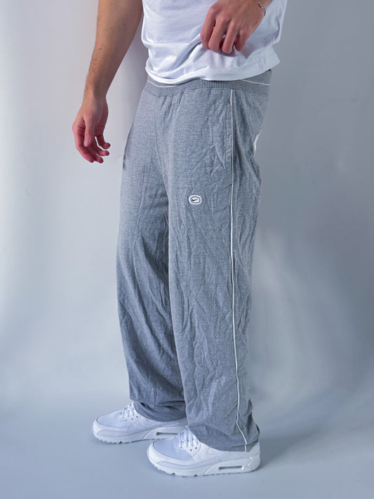 Nike Vintage *SPELLOUT* Sweatpants / Jogger | M