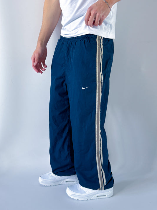 Nike Vintage Trackpants | M