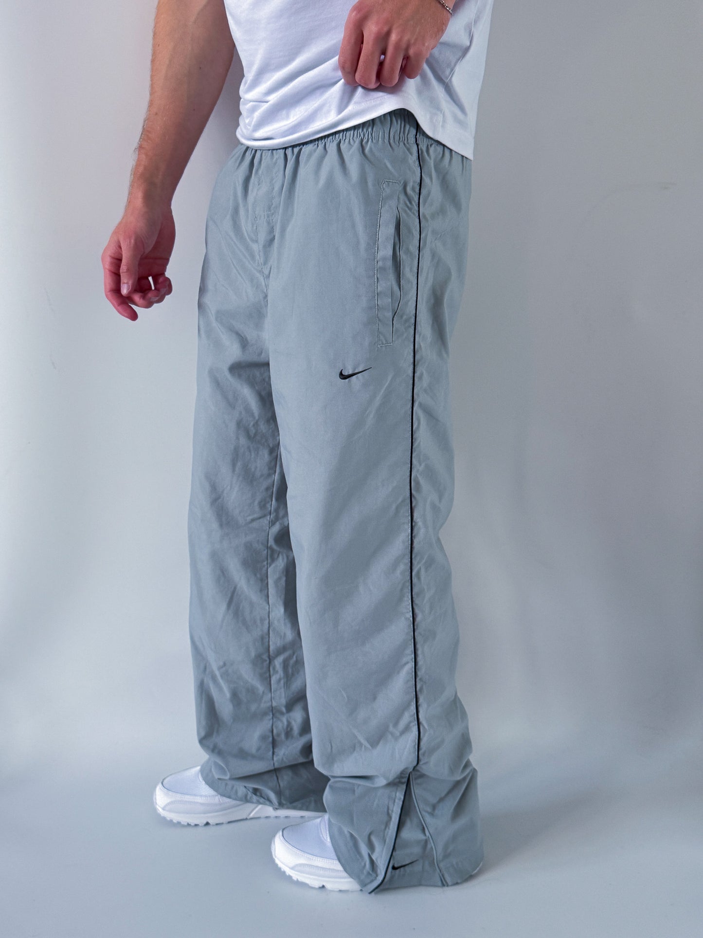 Nike Vintage *PREMIUM* Trackpants | M