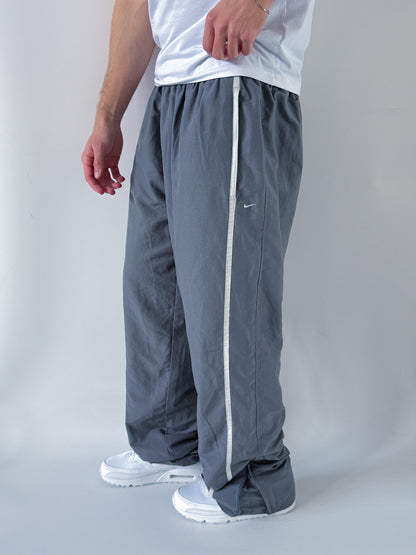 Nike Vintage Trackpants | L