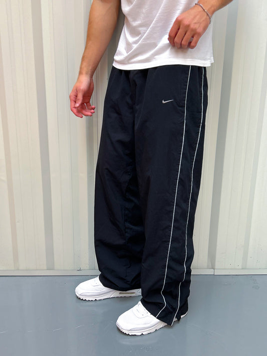 Nike Vintage Trackpants | Fittet L