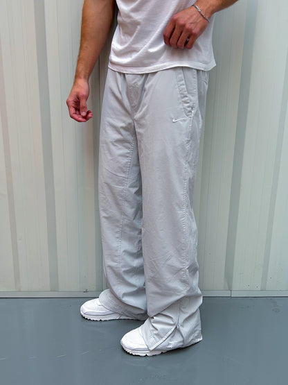 Nike Vintage *Premium* Trackpants | L