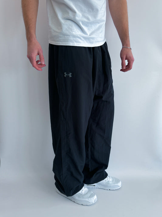 Under Armour Vintage Trackpants | XL