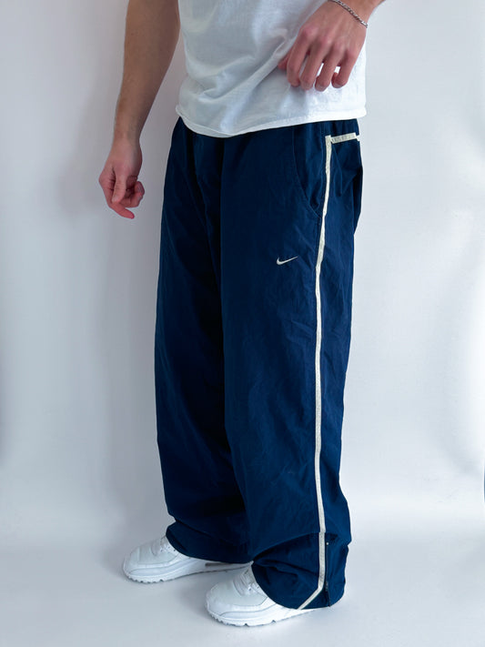 Nike Vintage Trackpants | XL