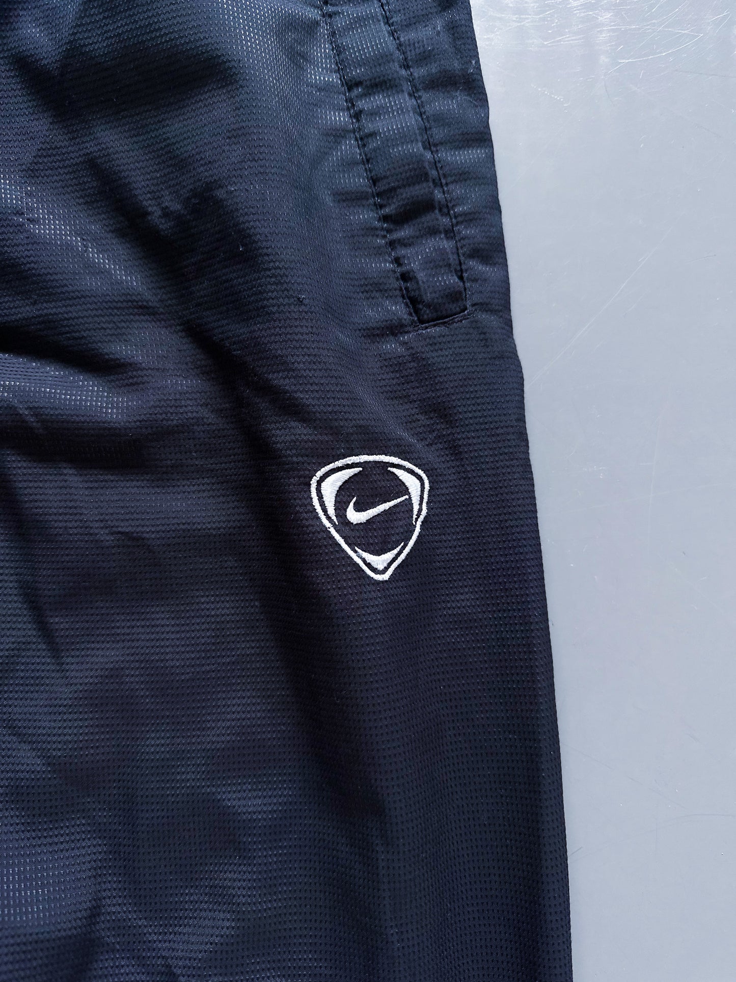 Nike Vintage Trackpants | L