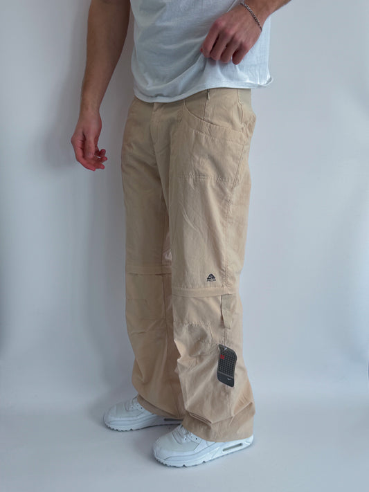 Nike ACG Vintage *Deadstock* Trackpants | S
