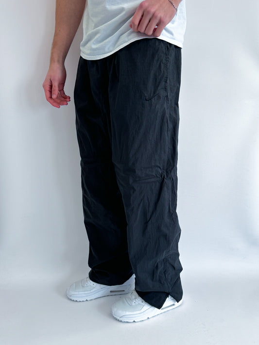 Nike Vintage Trackpants | L