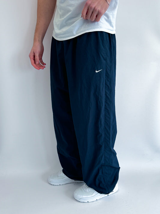 Nike Vintage Trackpants | XL