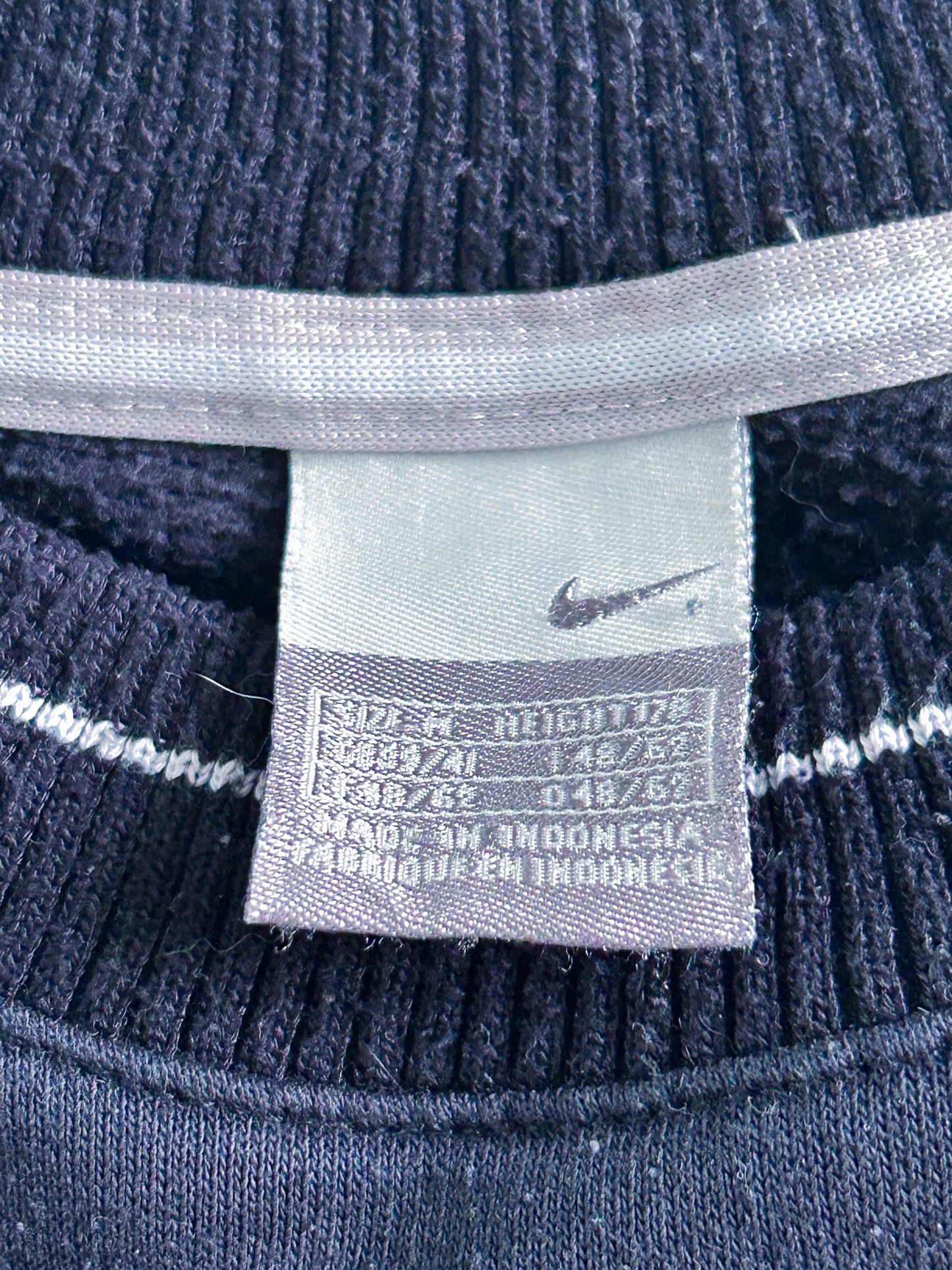 Nike Vintage *PREMIUM* Pullover | M